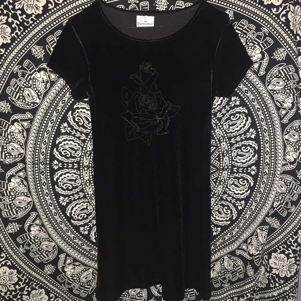 CUTE Petite Little Black Dress with Rose